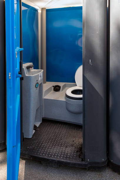 Best High-end porta potty rental  in Midway North, TX
