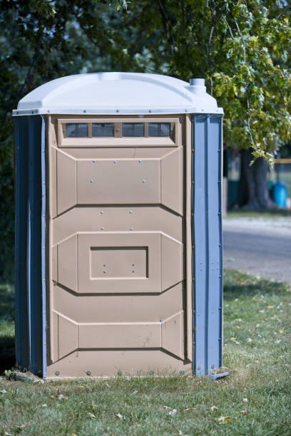 Best Porta potty rental near me  in Midway North, TX