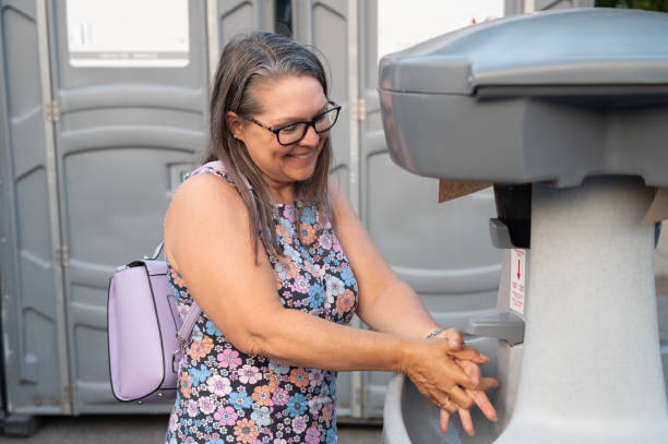 Best Portable toilet rental cost  in Midway North, TX